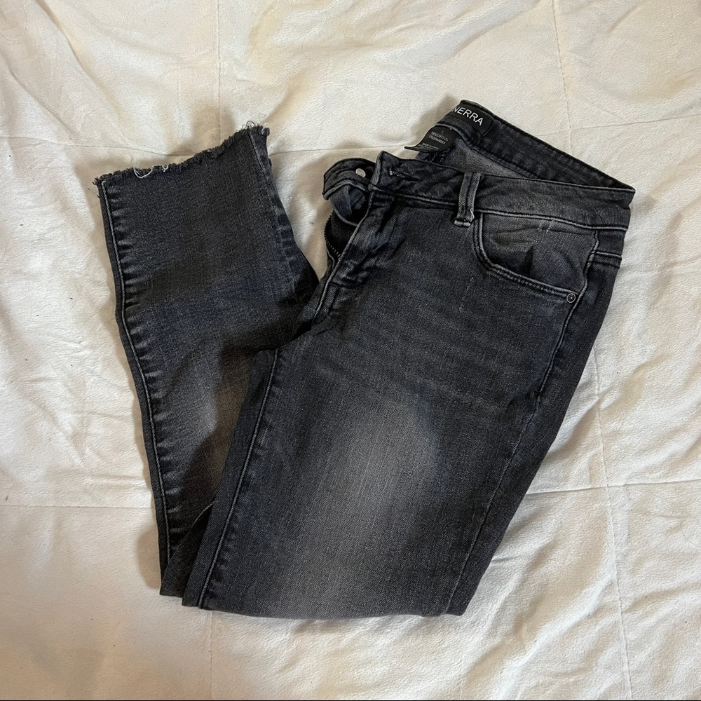 Generra Cropped Jeans size 5